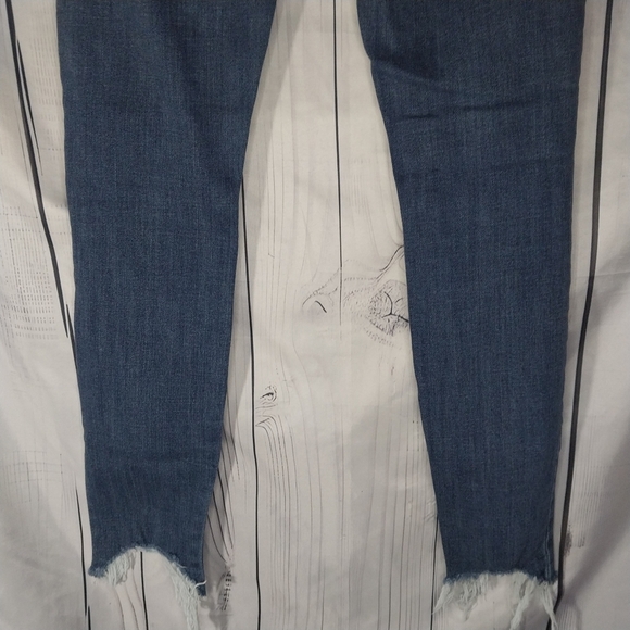 Lucky Brand Ava Mid-Rise Skinny Ankle Jeans - Picture 9 of 11